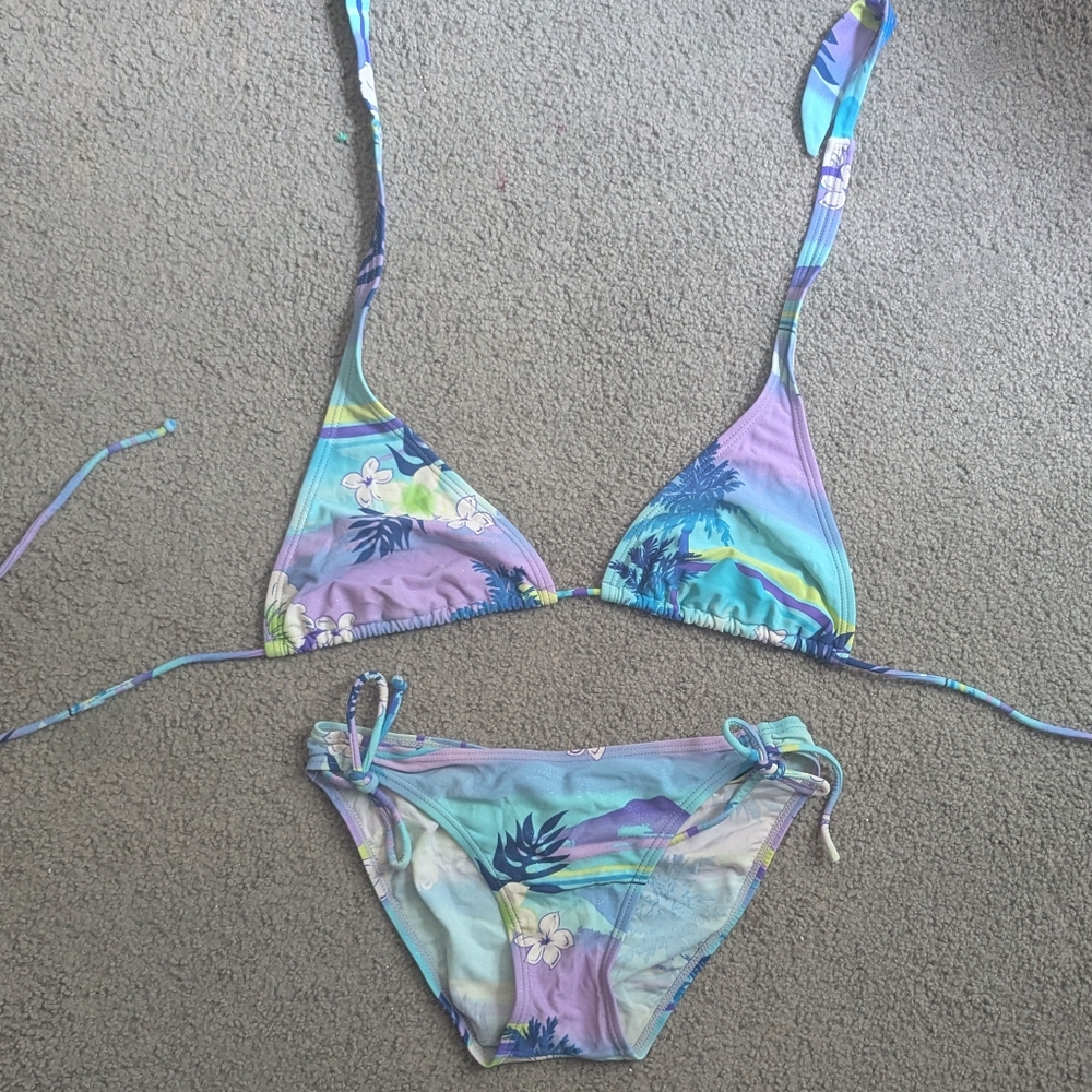 Vintage 2000s Swimsuit | Large Top And Small Bottom